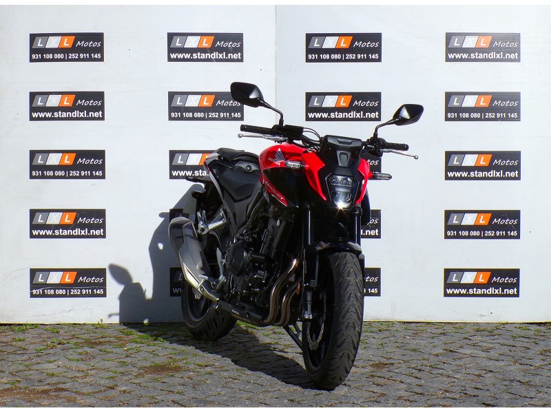 HONDA CB500 HORNET